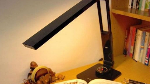 Ánh sáng xanh ảnh hưởng đến giấc ngủ như thế nào?