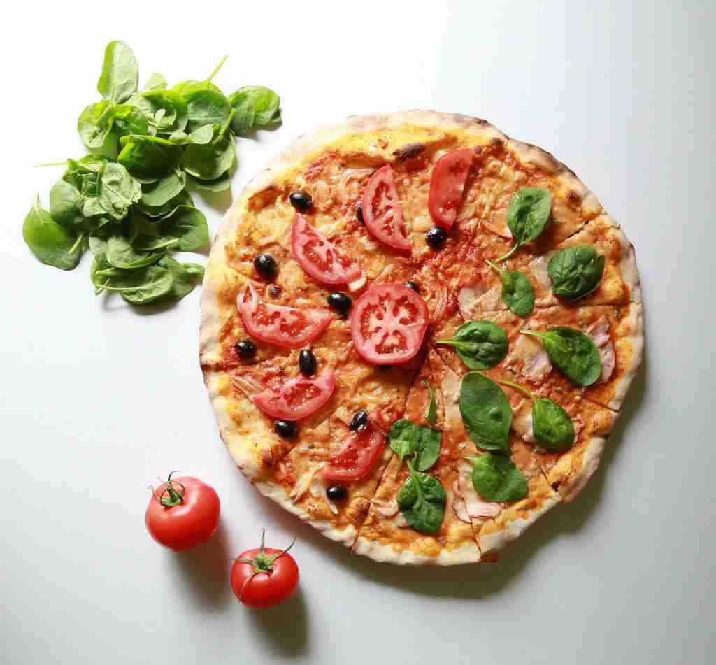 Nhiệt độ nướng pizza phù hợp