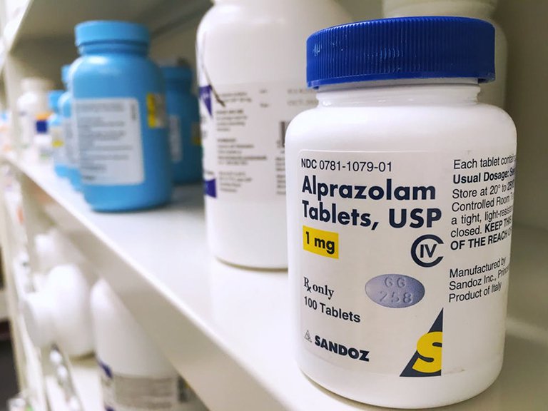 Alprazolam thuốc an thần nhóm benzodiazepine cần lưu ý tương tác thực phẩm