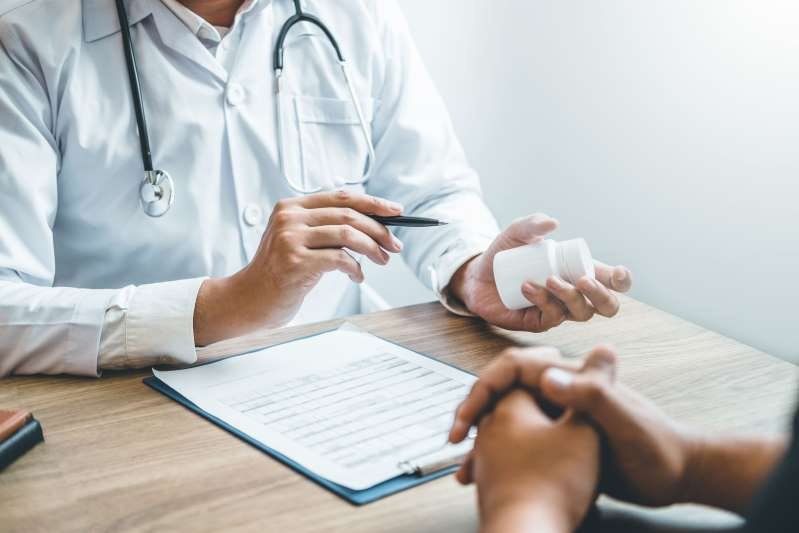 Thuốc Bromfed DM: Công dụng, chỉ định và lưu ý khi dùng