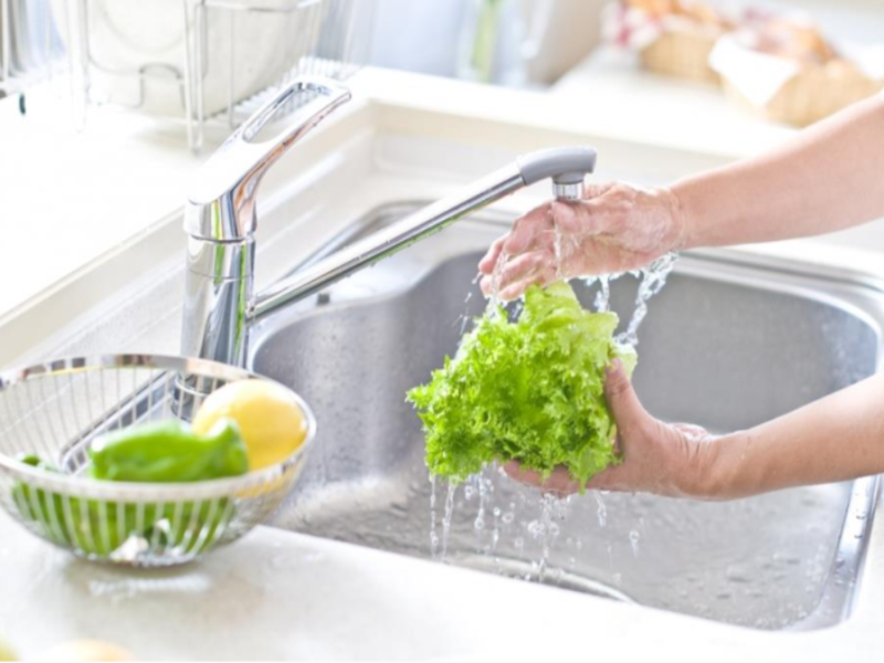 Bệnh do thực phẩm đặc biệt nguy hiểm cho những người dễ bị tổn thương