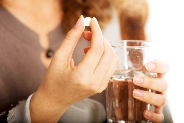 Kháng sinh có thể gây giảm tác dụng của thuốc tránh thai?