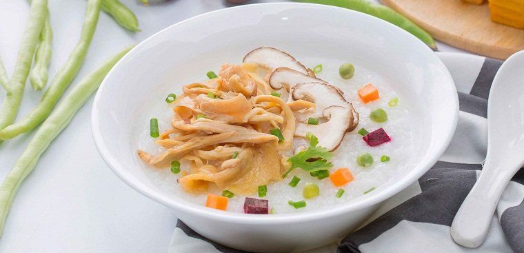 Nên nấu cháo gì cho người ốm?