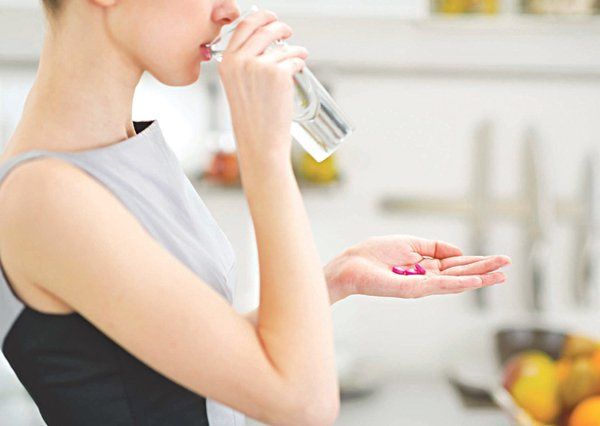 Thuốc Famciclovir: Công dụng, chỉ định và lưu ý khi dùng