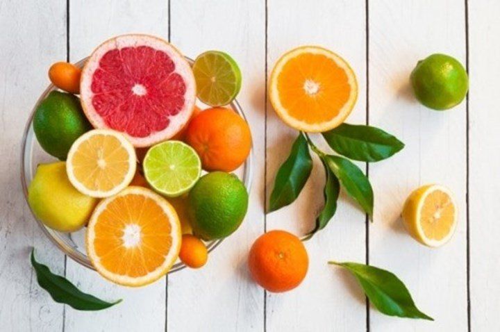 Dị ứng cam quýt: Các triệu chứng và thực phẩm cần tránh