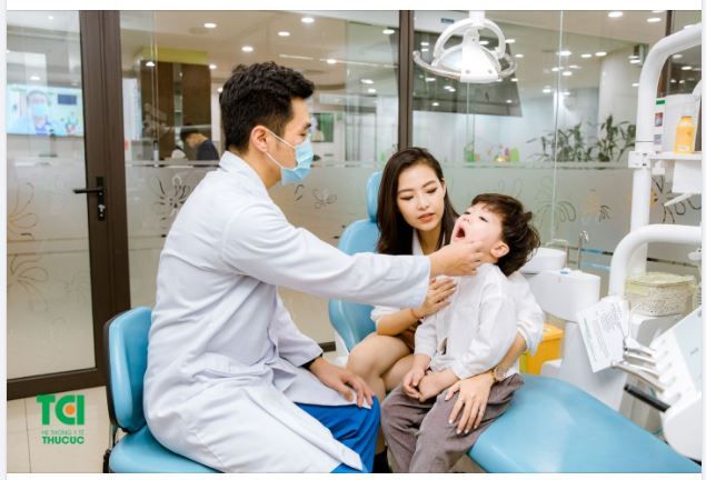 VIÊM TỦY RĂNG SỮA Ở TRẺ - DẤU HIỆU VÀ PHƯƠNG PHÁP ĐIỀU TRỊ