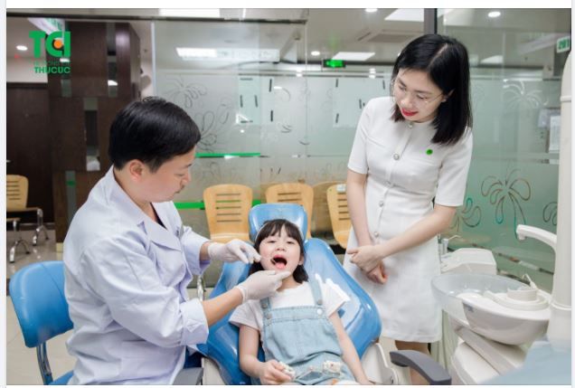 ĐIỀU TRỊ ÁP XE RĂNG SỮA Ở TRẺ BẰNG CÁCH NÀO?