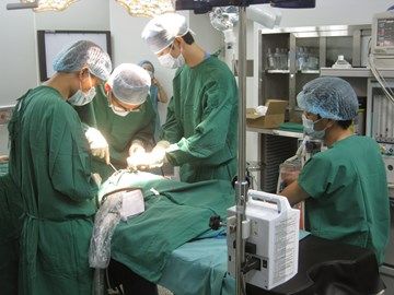 Phương pháp mới điều trị phì đại lành tính tuyến tiền liệt - Bệnh viện Bạch Mai