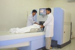 Điều trị thành công ca ung thư phổi di căn não ở người cao tuổi - Bệnh viện Bạch Mai