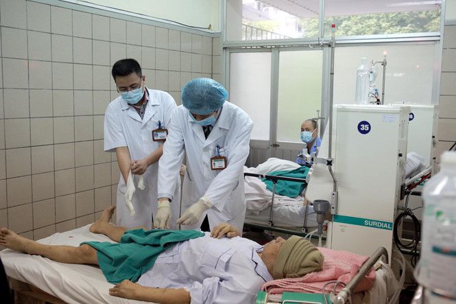 Bảo vệ 'con đường sống' cho bệnh nhân thận nhân tạo - Bệnh viện Bạch Mai