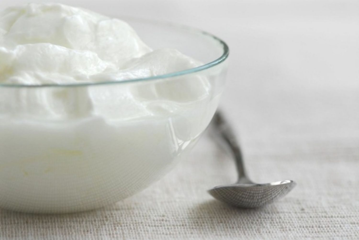 9 lợi ích của sữa chua đối với làn da