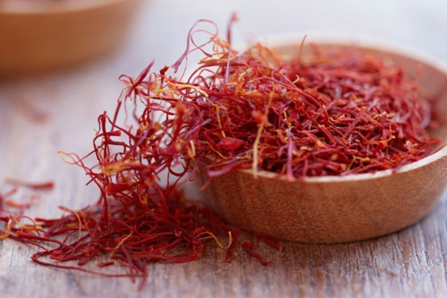 Các tác dụng của nhụy hoa nghệ tây (saffron) đối với làn da
