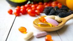 Có nên uống bổ sung chất chống oxy hóa không?