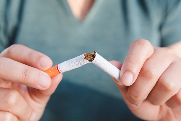 Hút thuốc gây hại như thế nào đến người bị tiểu đường?