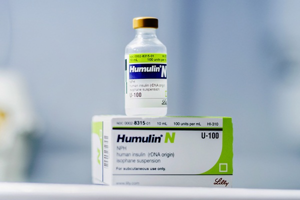Humulin N: Công dụng, liều dùng và tác dụng phụ