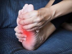 Các triệu chứng của bệnh thần kinh ngoại biên do đái tháo đường