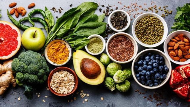 Chế độ ăn dựa trên thực vật có lợi ích gì đối với bệnh ung thư tuyến tiền liệt?