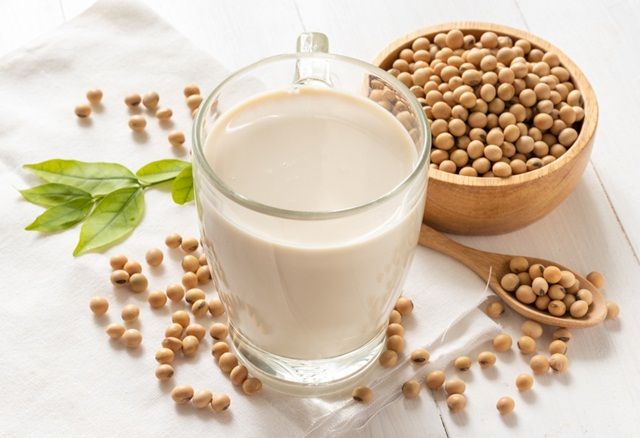 Giá trị dinh dưỡng và lợi ích của sữa đậu nành