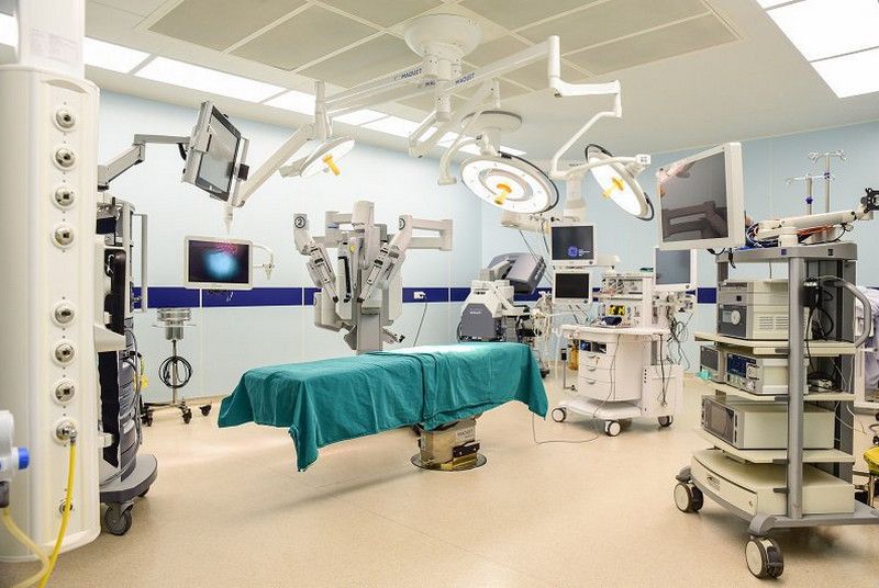 Quá trình phục hồi phẫu thuật cắt cận bằng robot