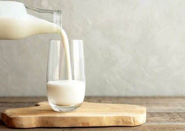 Uống sữa có thực sự tốt cho xương không?