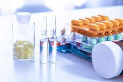 Cần làm gì khi thuốc điều trị viêm khớp dạng thấp không còn hiệu quả?