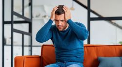 Căng thẳng làm tăng nguy cơ mắc bệnh tim như thế nào?