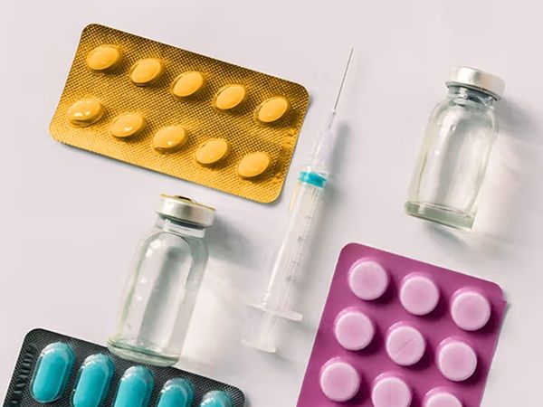 Phân biệt thuốc tiêu sợi huyết, thuốc chống đông máu và thuốc chống kết tập tiểu cầu