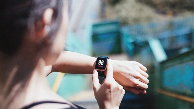 Tại sao vận động viên có nhịp tim khi nghỉ ngơi thấp hơn?