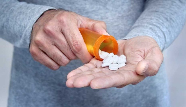 Các loại thuốc và thực phẩm chức năng giúp giảm cholesterol