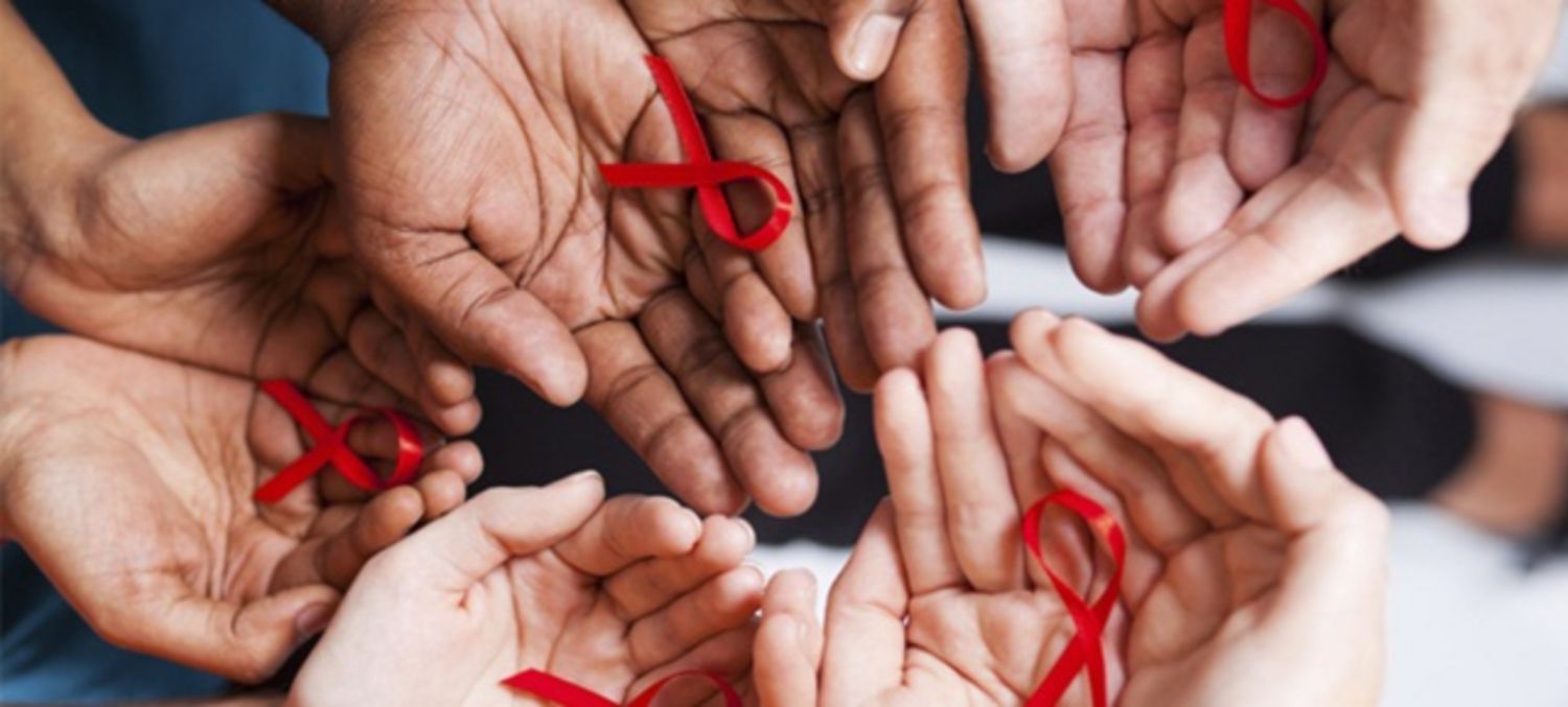 HIV Có Lây Qua Quan Hệ Tình Dục Không Thâm Nhập Không?