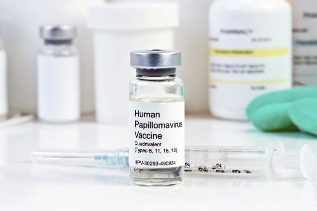 Có nên tiêm vắc-xin HPV không?
