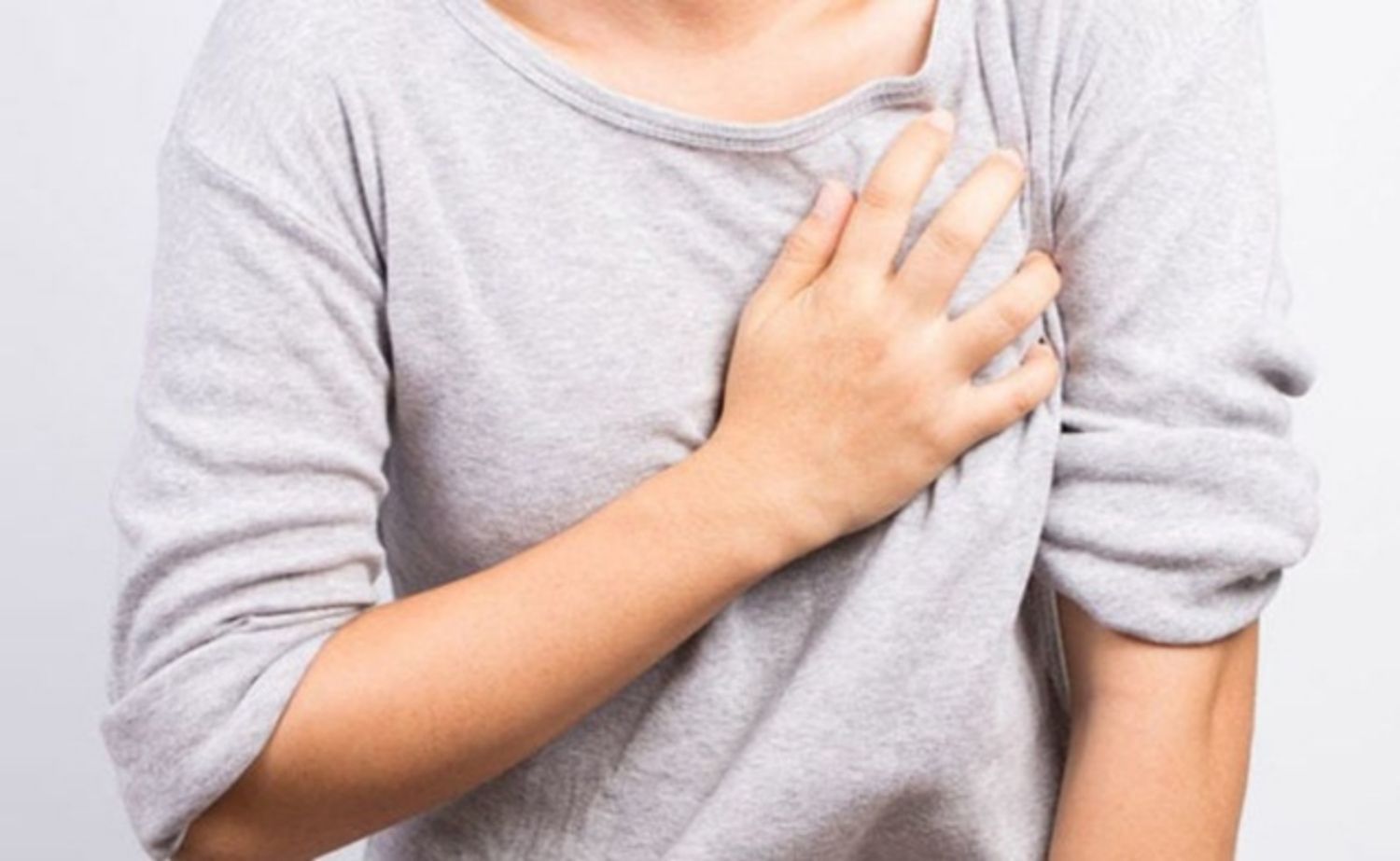 Làm thế nào để giảm đau ngực trước kỳ kinh?
