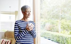 Phân biệt tiền mãn kinh và mãn kinh