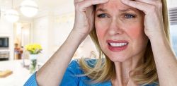 Nguyên nhân gây vấn đề về tâm lý trong thời kỳ mãn kinh