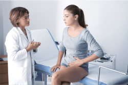 Phân biệt viêm âm đạo do nấm và viêm âm đạo do vi khuẩn